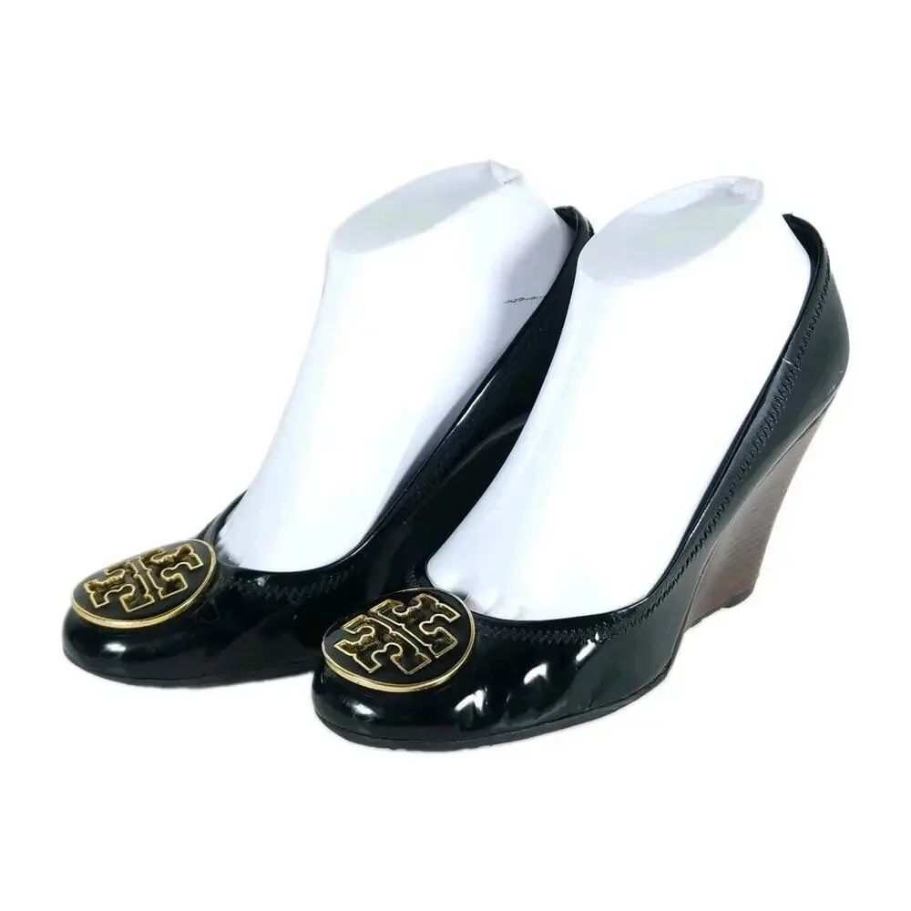 Tory Burch Women’s Caroline US 7? Black Patent Leather Stacked Wedge Pumps Shoes